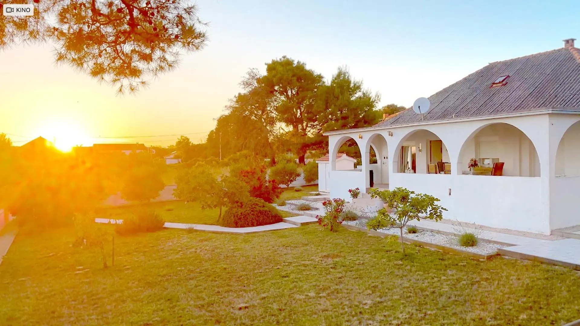 Basic Apartments - Ferienhaus Basic Croatia Vir Island